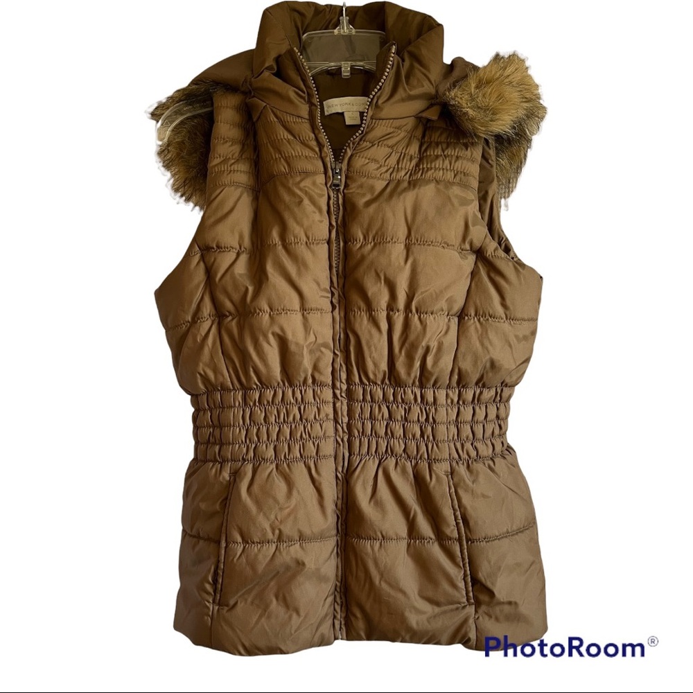 New York & Company bronze vest with faux fur removable hood . Size Mediu…